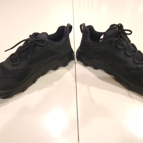 ECCO Men’s MX Low GTX Waterproof Sneakers – GORE-TEX | NEW-NEVER WORN